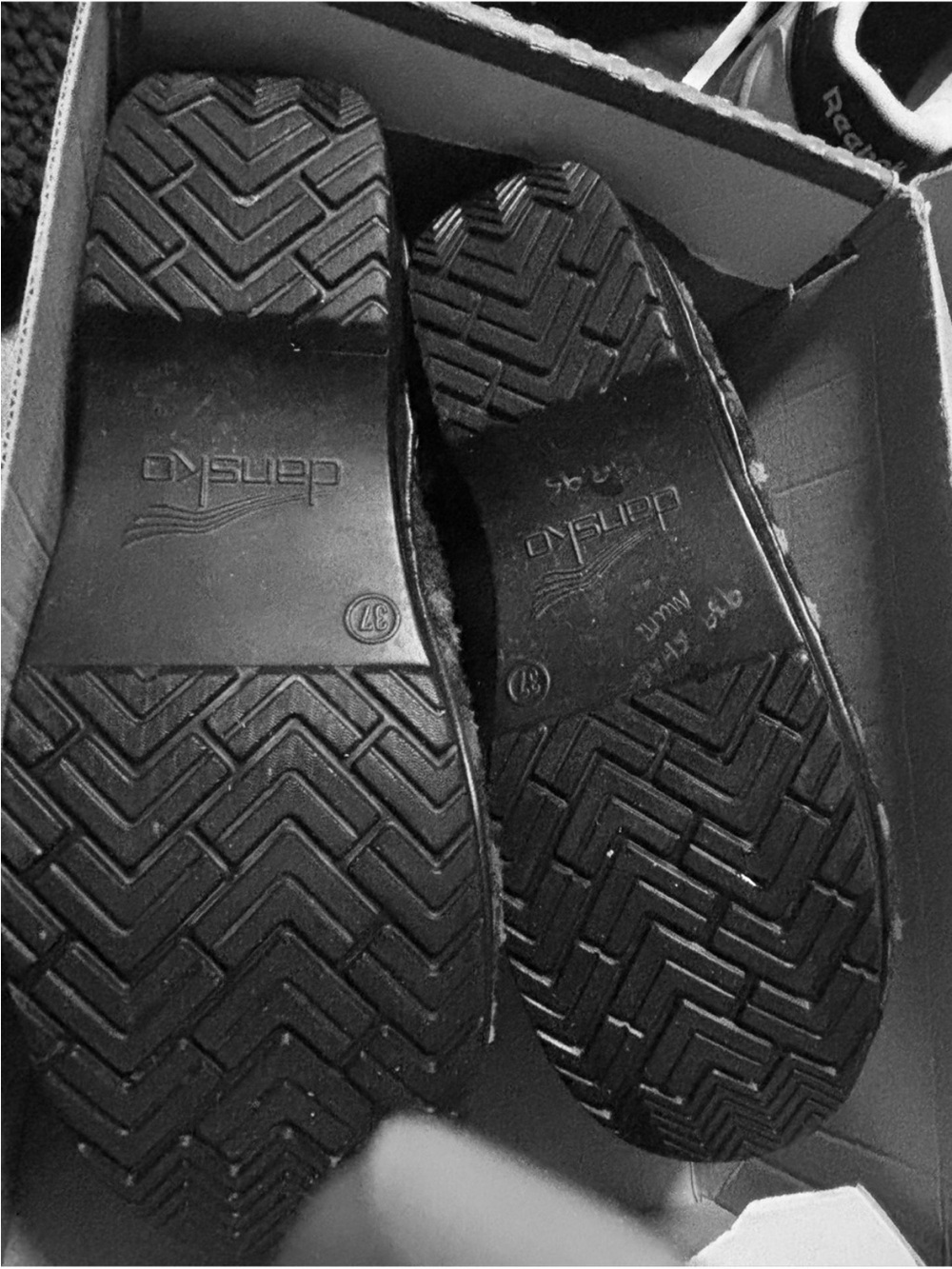 Dansko Felt Professional Clogs
- Charcoal Multi Size 37 - Picture 2 of 4
